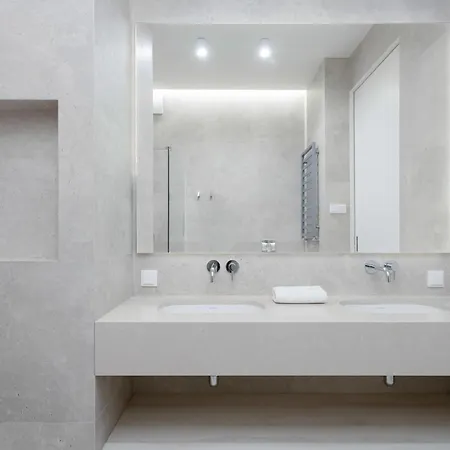 Lux Skyline Mennica With Parking And Ac By Renters Prestige *