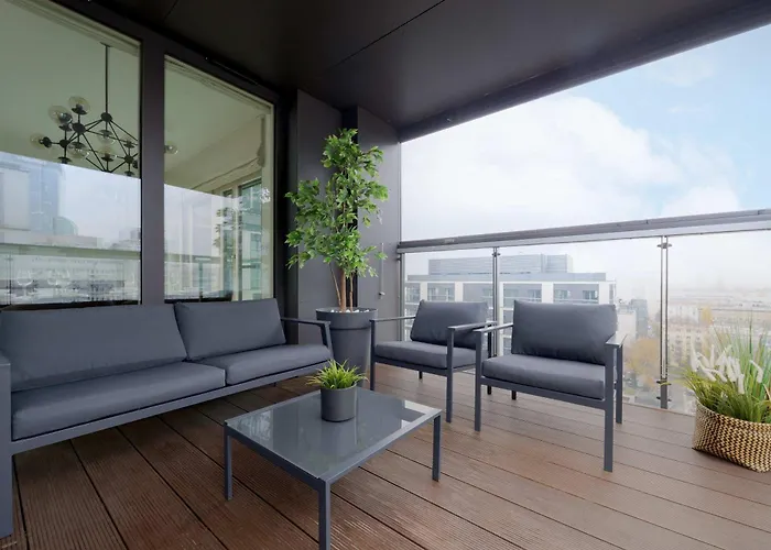 Lux Skyline Mennica With Parking And Ac By Renters Prestige Apartmán Varšava