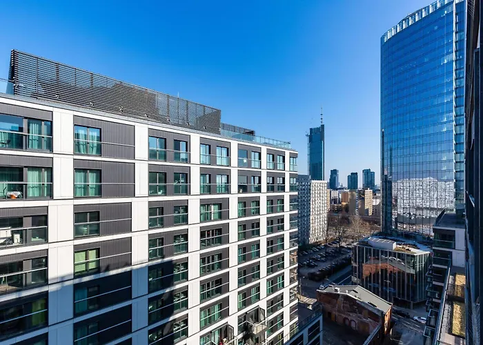 Lux Skyline Mennica With Parking And Ac By Renters Prestige Apartmán