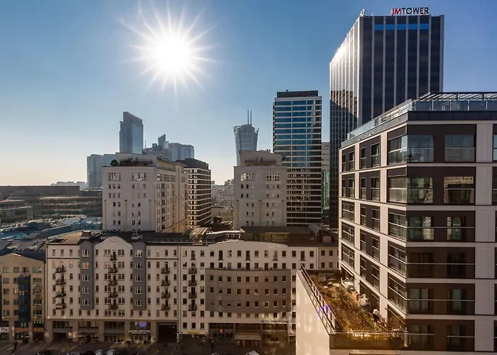 Lux Skyline Mennica With Parking And Ac By Renters Prestige 华沙